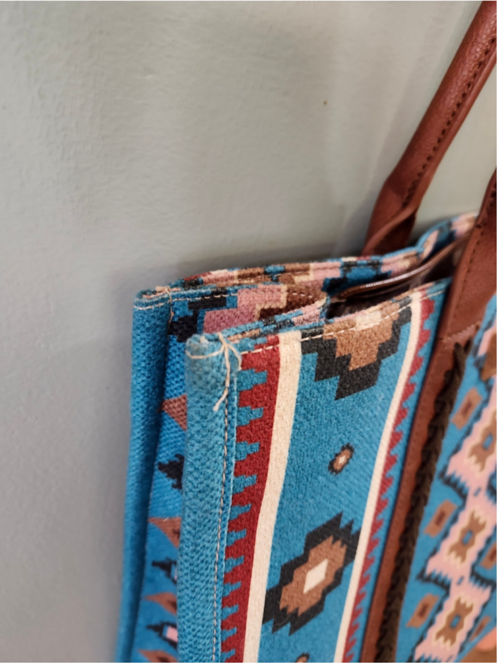 Women's Wrangler Tote Bag One Size Blue Brown Southwestern Pattern - Picture 5 of 15